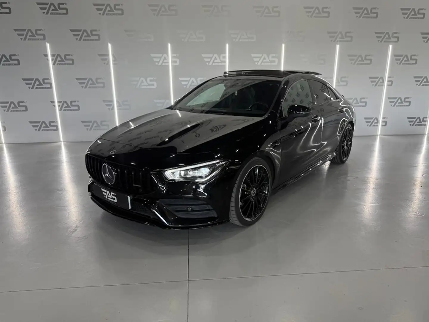 Mercedes-Benz CLA 220 d Galben - 1