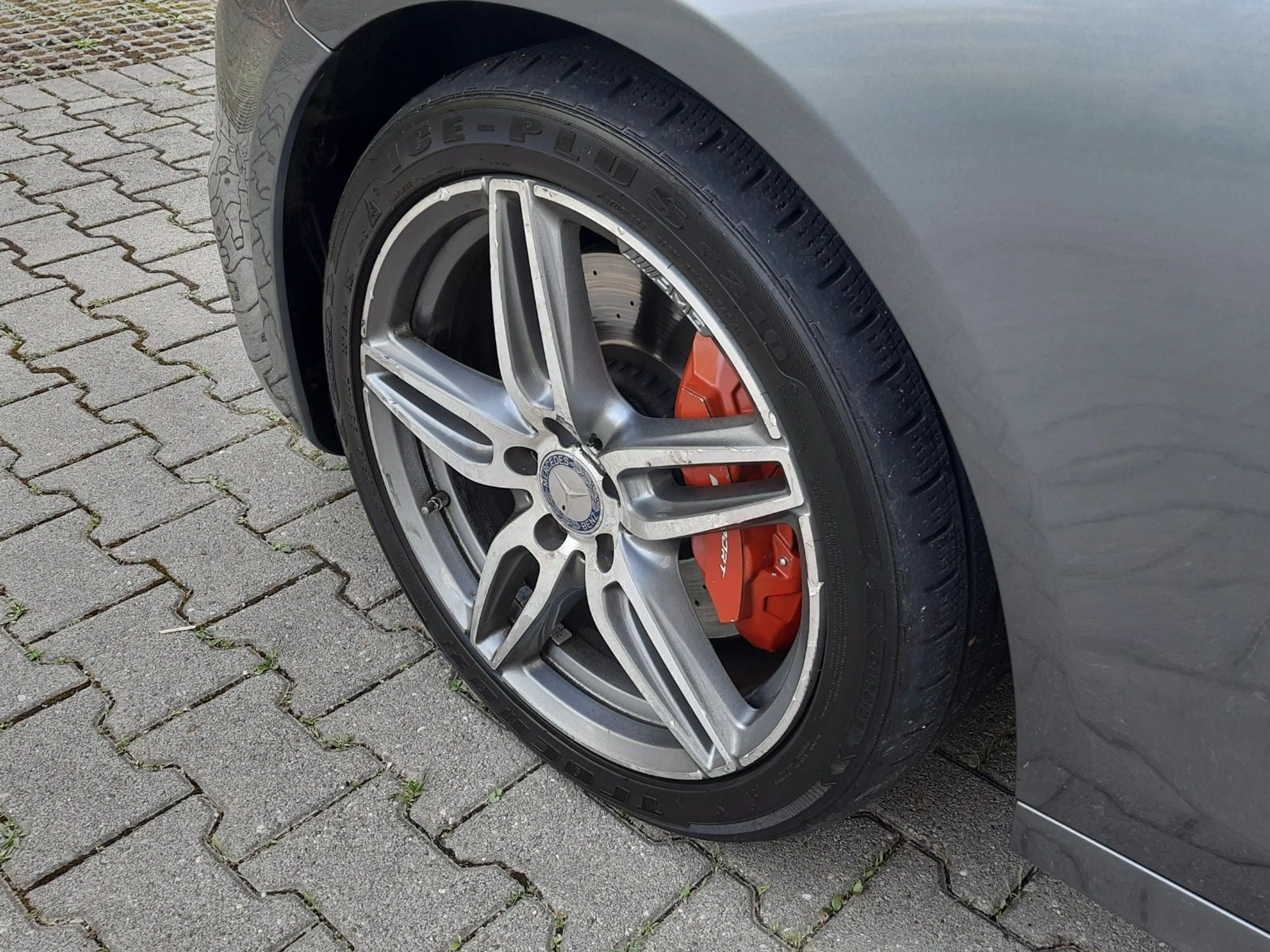 Mercedes-Benz E 350 d Limo/3xAMG-Line/LED/63s Paket/360°/DigiC — photo 10