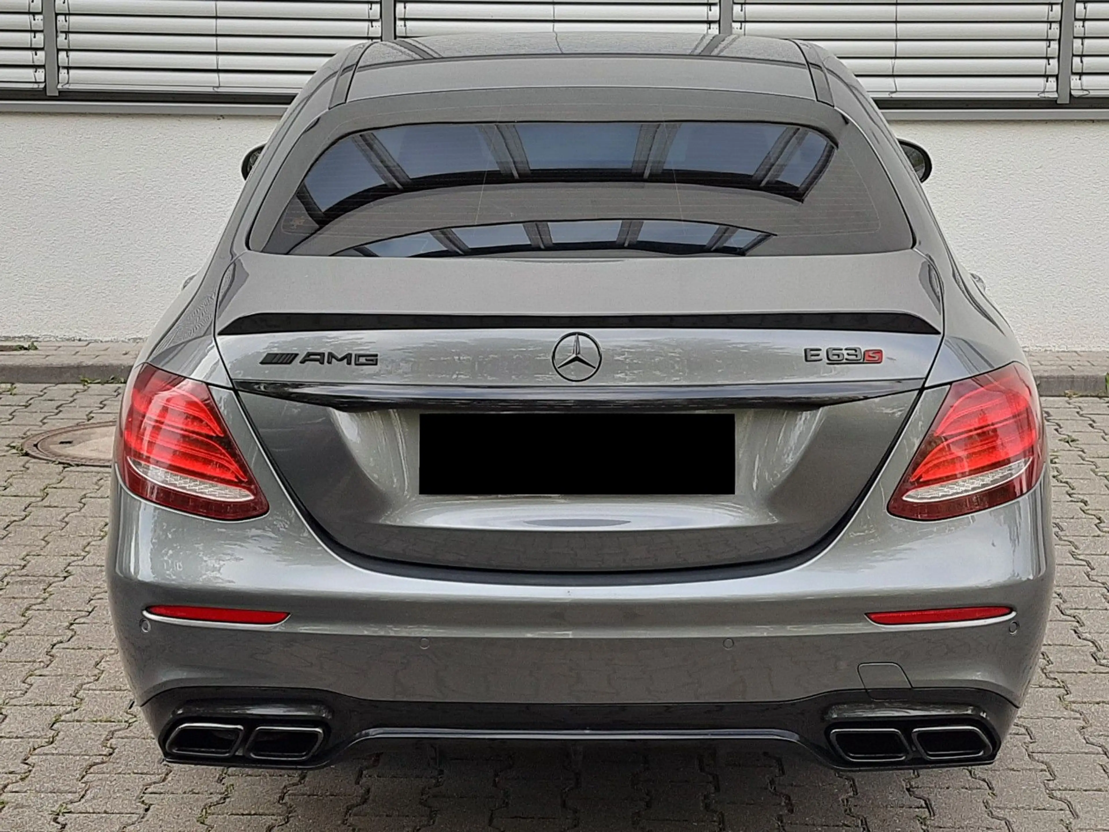 Mercedes-Benz E 350 d Limo/3xAMG-Line/LED/63s Paket/360°/DigiC — photo 7
