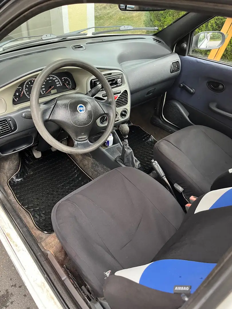 Fiat Strada Strada 1,9 D Kurzkabine Weiß - 2