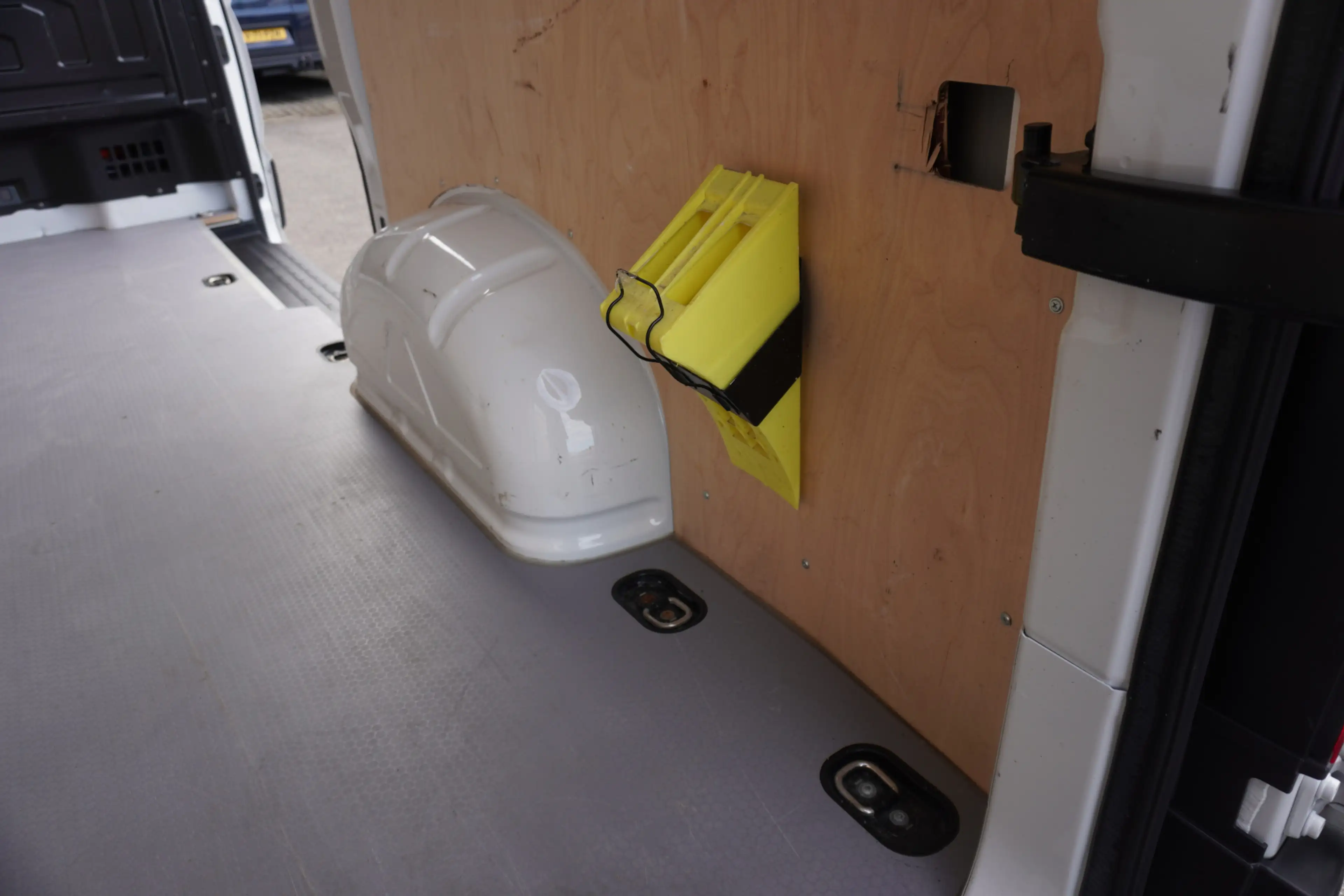 Volkswagen Crafter 177pk L3H3/L2H2 Apple Carplay Camera Parkeersensor — photo 8