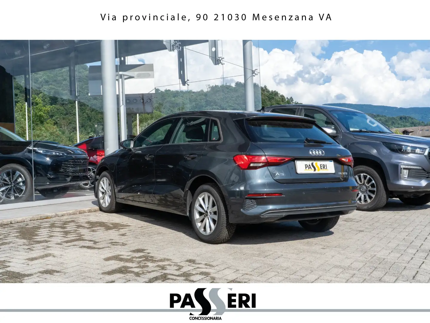 Audi A3 A3 Sportback 35 1.5 tfsi mhev Business s-tronic Grijs - 2
