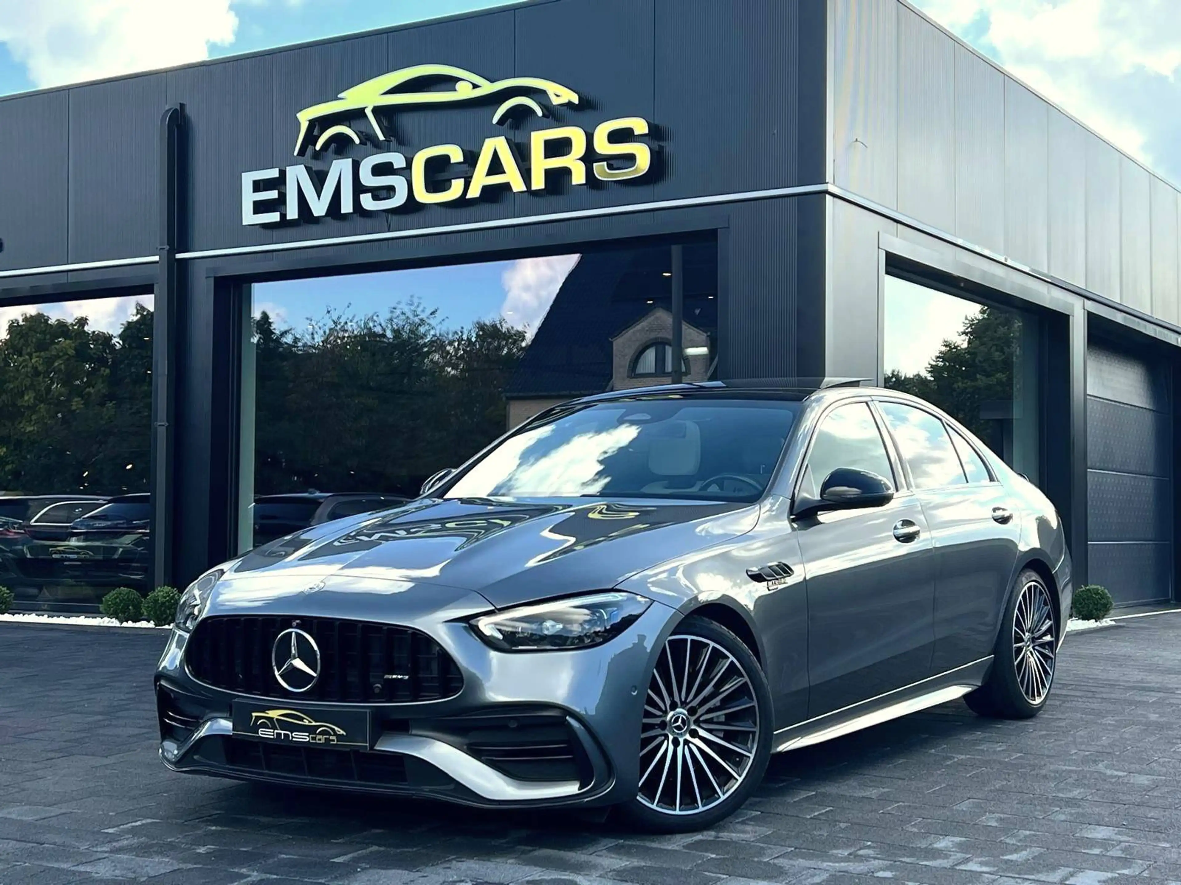 Mercedes-Benz C 180 AMG Line C63 Look- Uitlaatsysteem! Pano- 360°camera- HeadUp- FuLL- Garantie!
