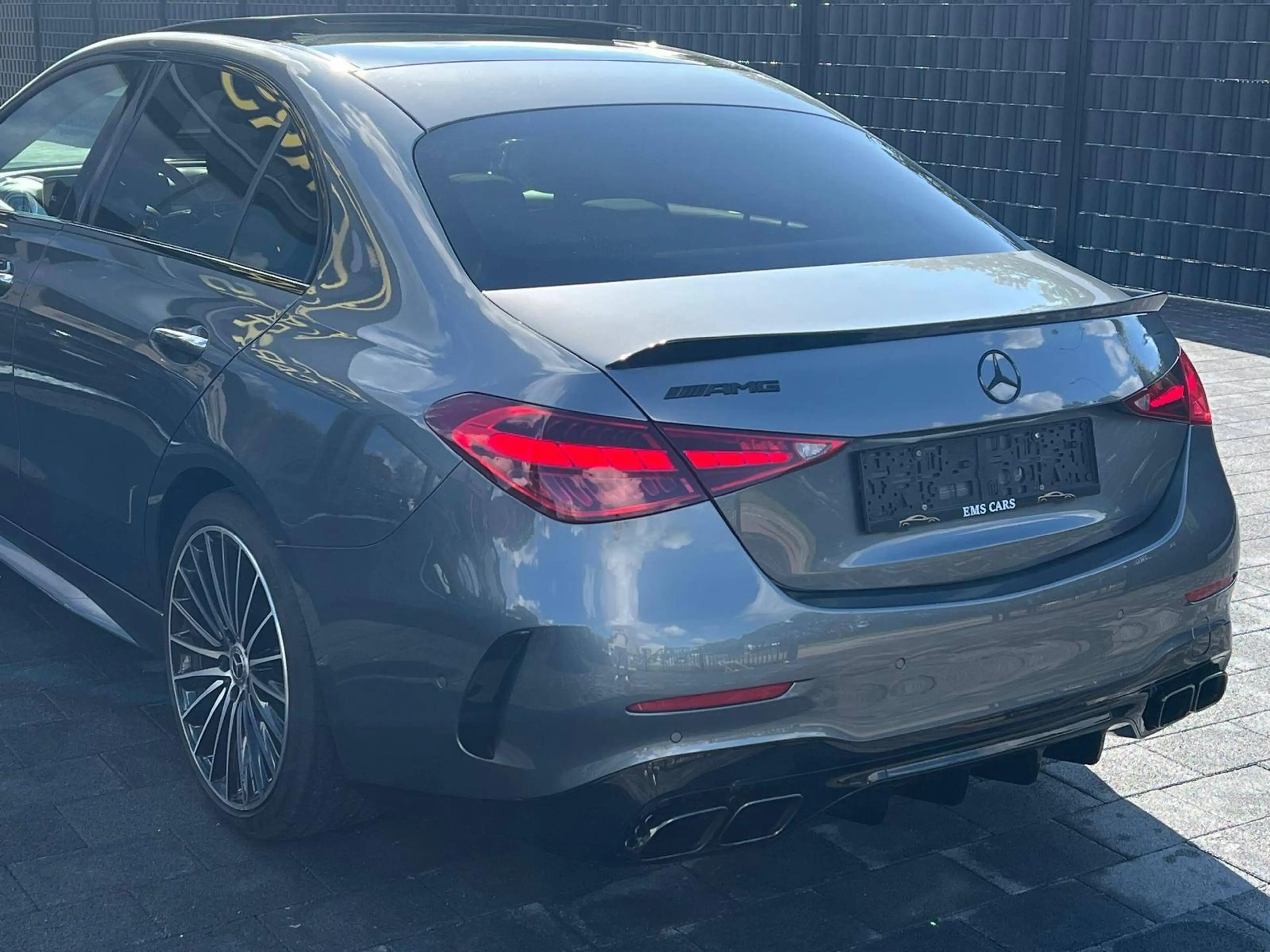 Mercedes-Benz C 180 AMG Line C63 Look- Uitlaatsysteem! Pano- 360°camera- HeadUp- FuLL- Garantie! — photo 6