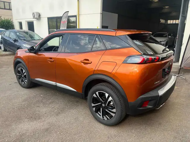 Peugeot 2008 view 7