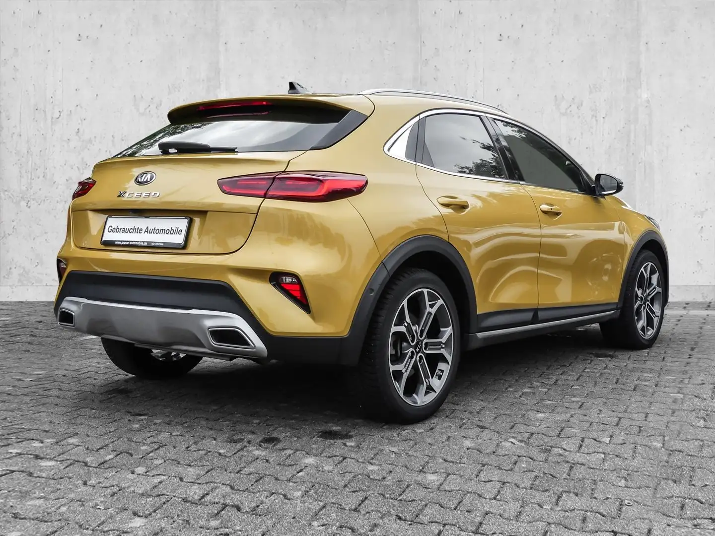 Kia XCeed 1.6 Spirit Plug-in Hybrid PANO+ACC+KAMERA Giallo - 2