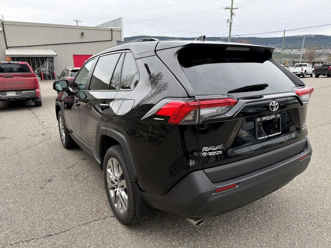 Toyota RAV 4 снимка Toyota RAV 4