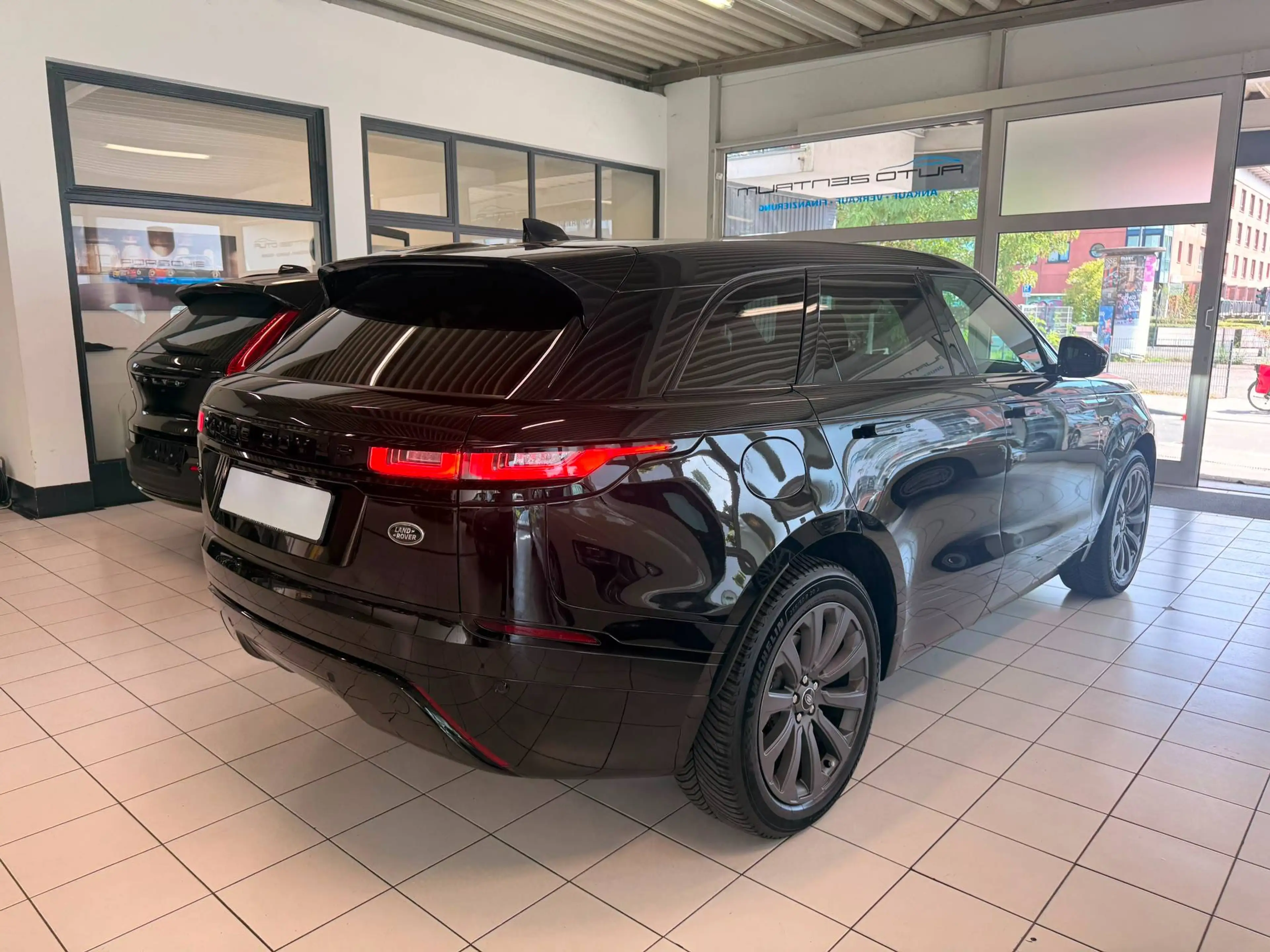 Land Rover Range Rover Velar Hybrid/Kamera/Leder/P400e — photo 6