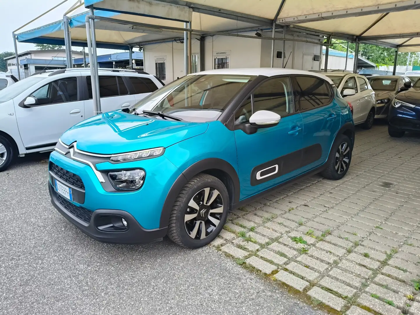 Citroen C3 PureTech 83 S&S Shine Blauw - 1