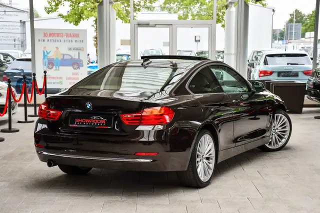 BMW 4 Series view 2