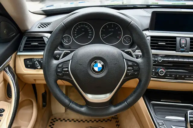 BMW 4 Series view 15