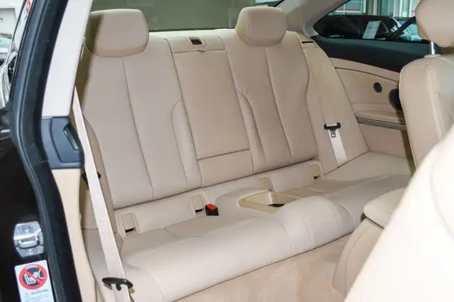 BMW 4 Series view 13