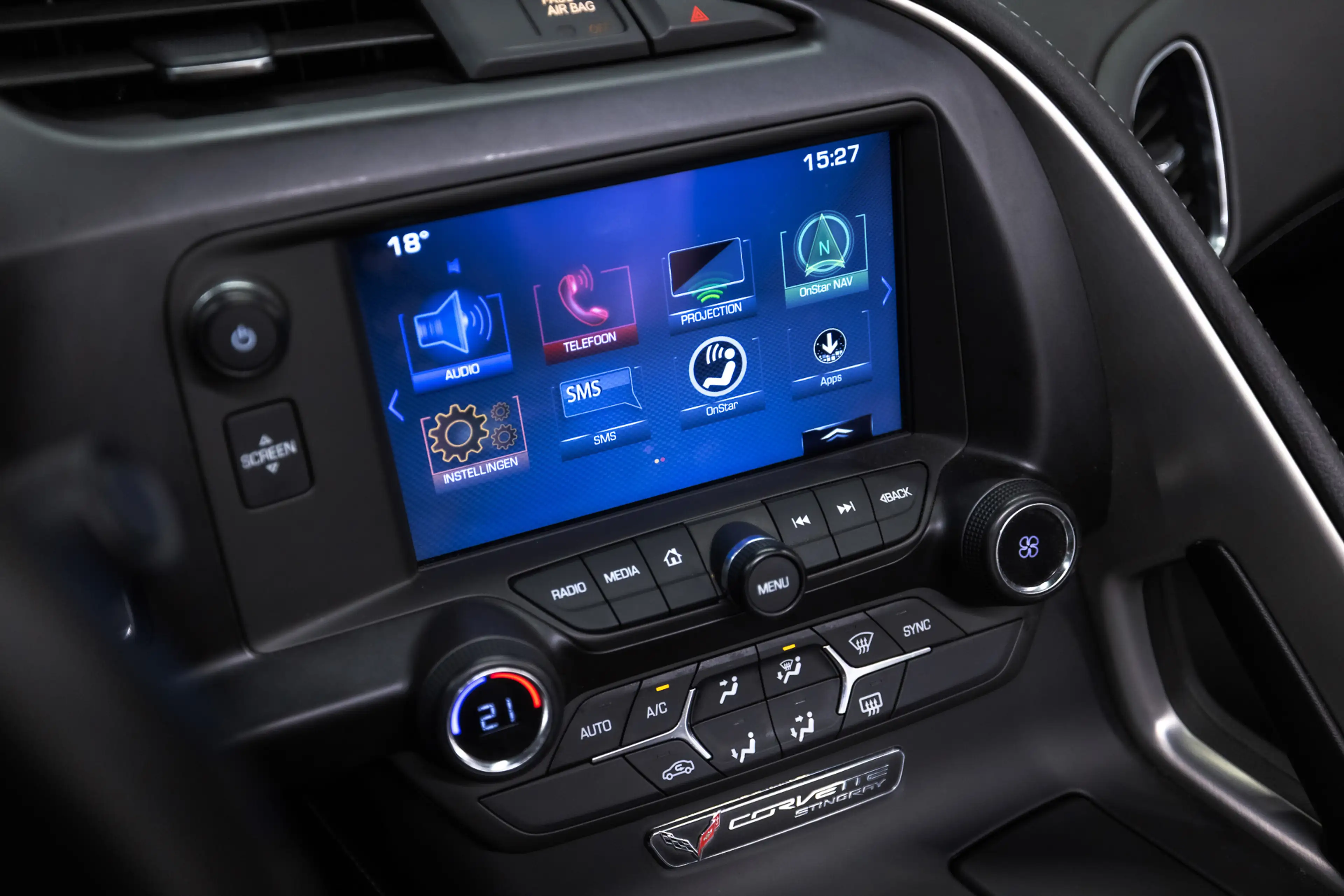Chevrolet Corvette USA Convertible 6.2 Stingray — photo 14