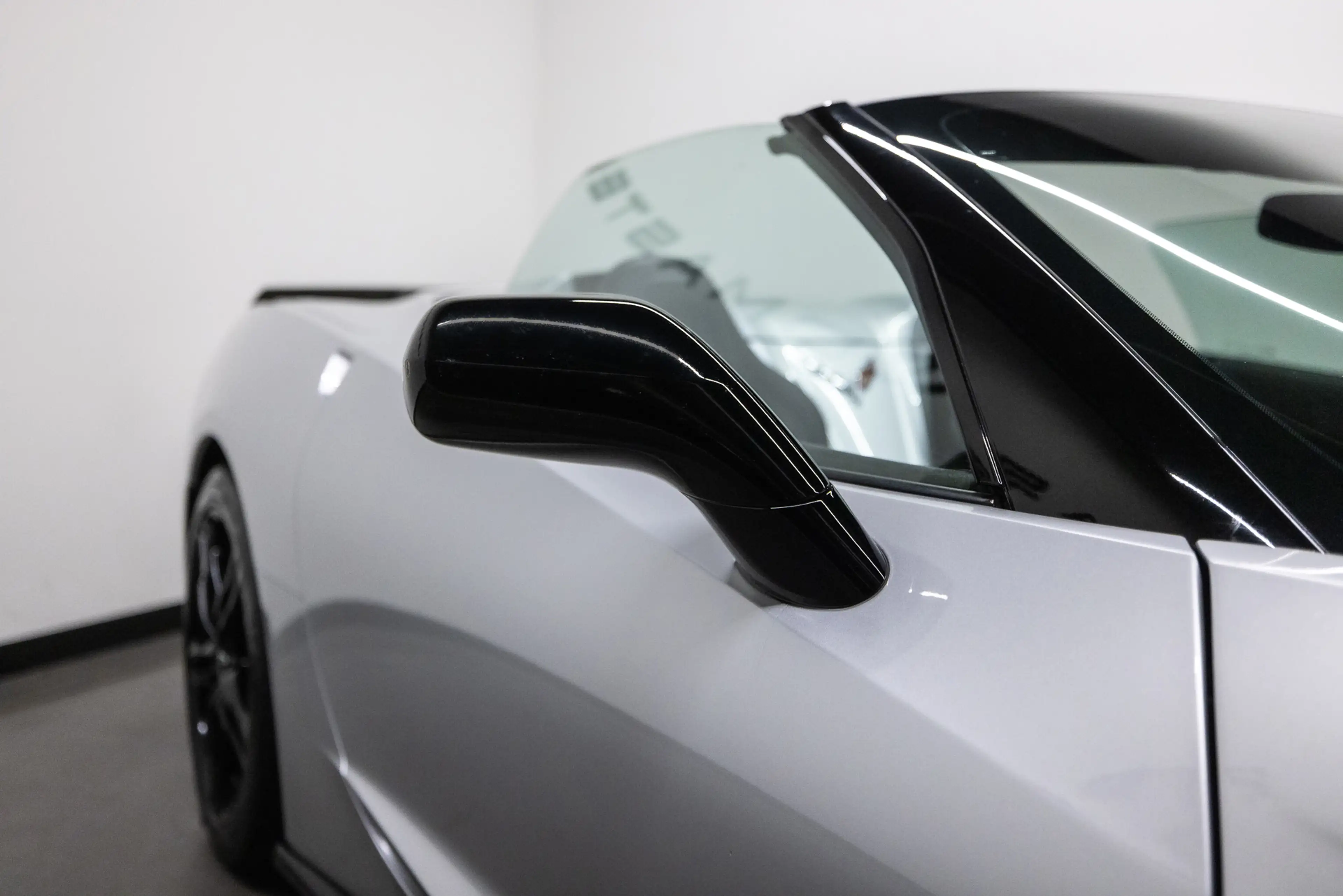 Chevrolet Corvette USA Convertible 6.2 Stingray — photo 13