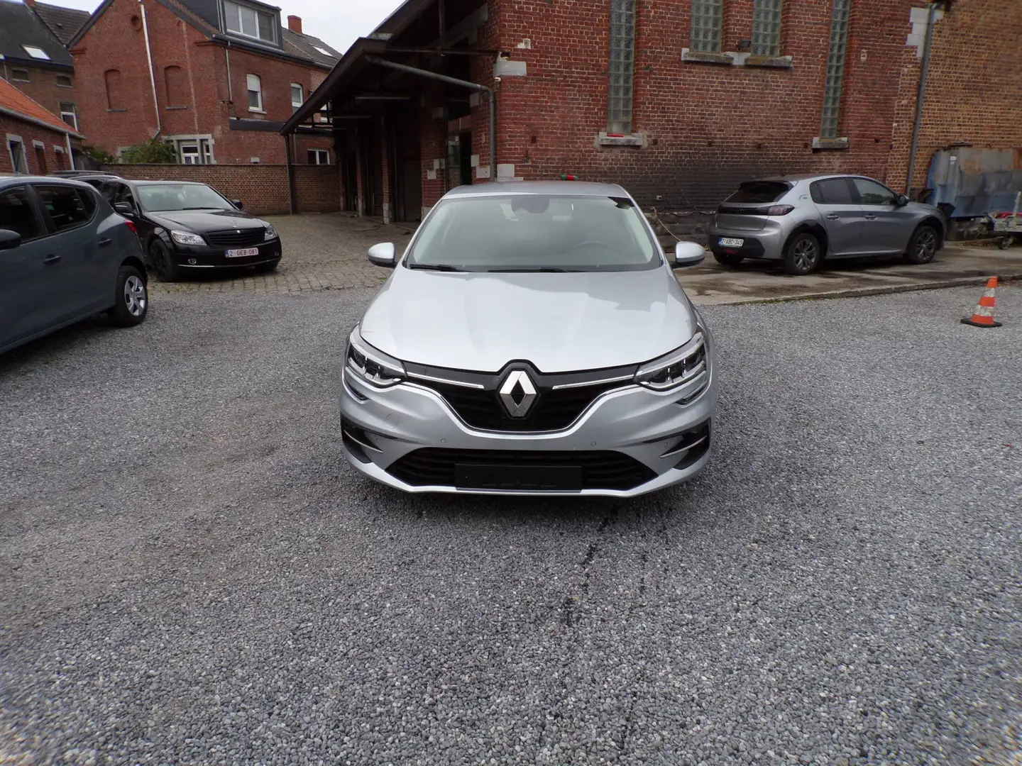 Renault Megane Megane 1.5 Blue dCi Zen (EU6D) Zilver - 2