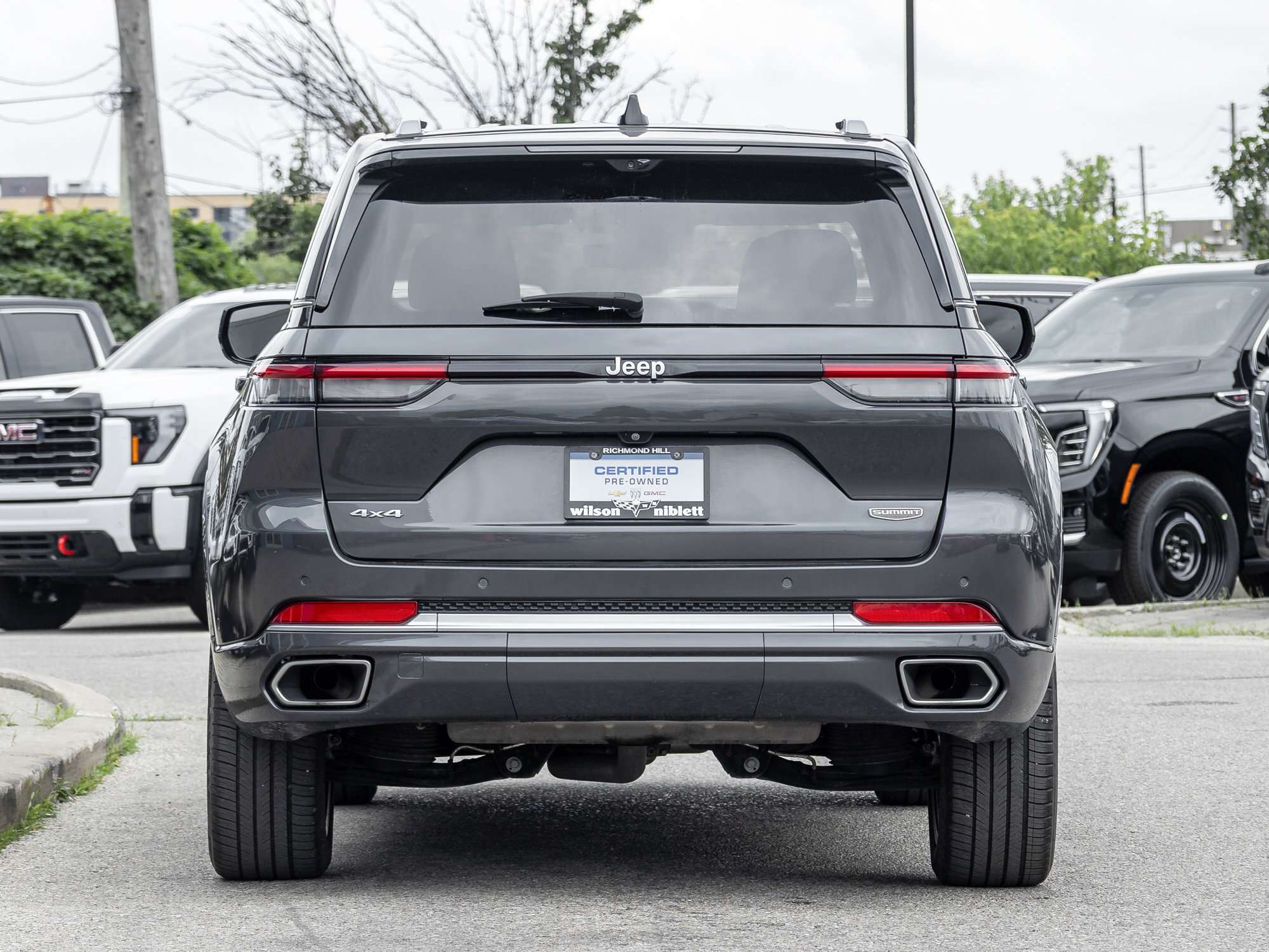 used 2023 Jeep Grand Cherokee car, priced at $39,495
