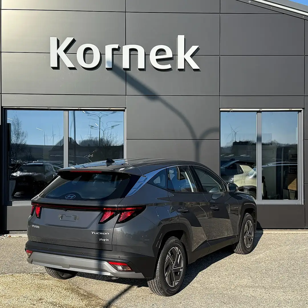 Hyundai TUCSON Tucson 1,6 T-GDI PHEV 2WD Smart Line Aut. Grau - 2