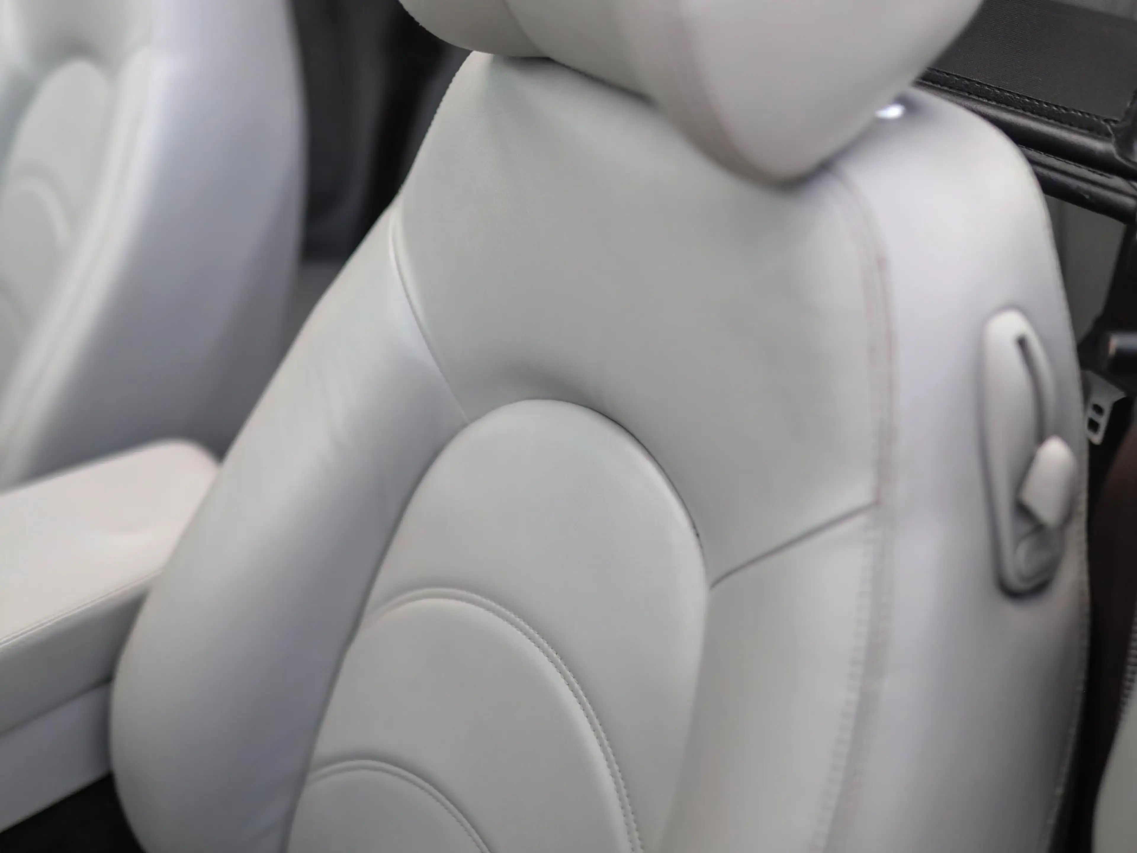 Jaguar XKR 4.2 V8 Convertible | Alpine Sound | Memory | Leder — photo 36