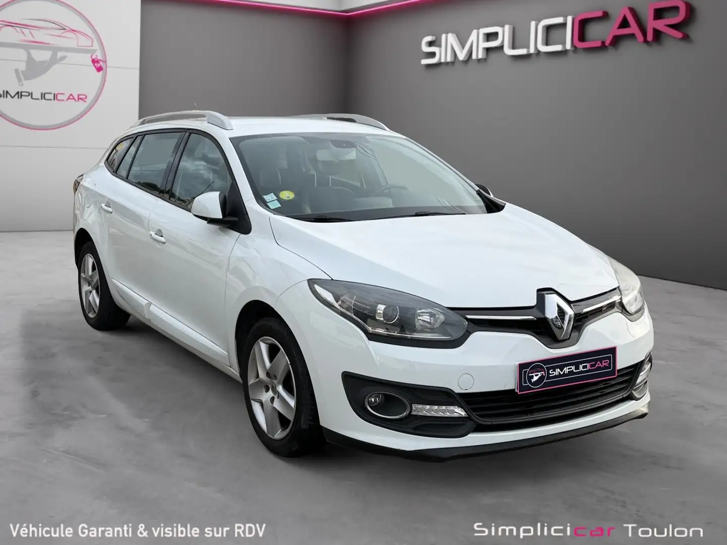 Renault Megane Mégane Estate III 1.5 dCi 110 Energy eco2 Life Weiß - 1