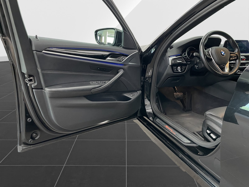 BMW 520 d A Tour.  Gewerbefahrzeug — photo 10