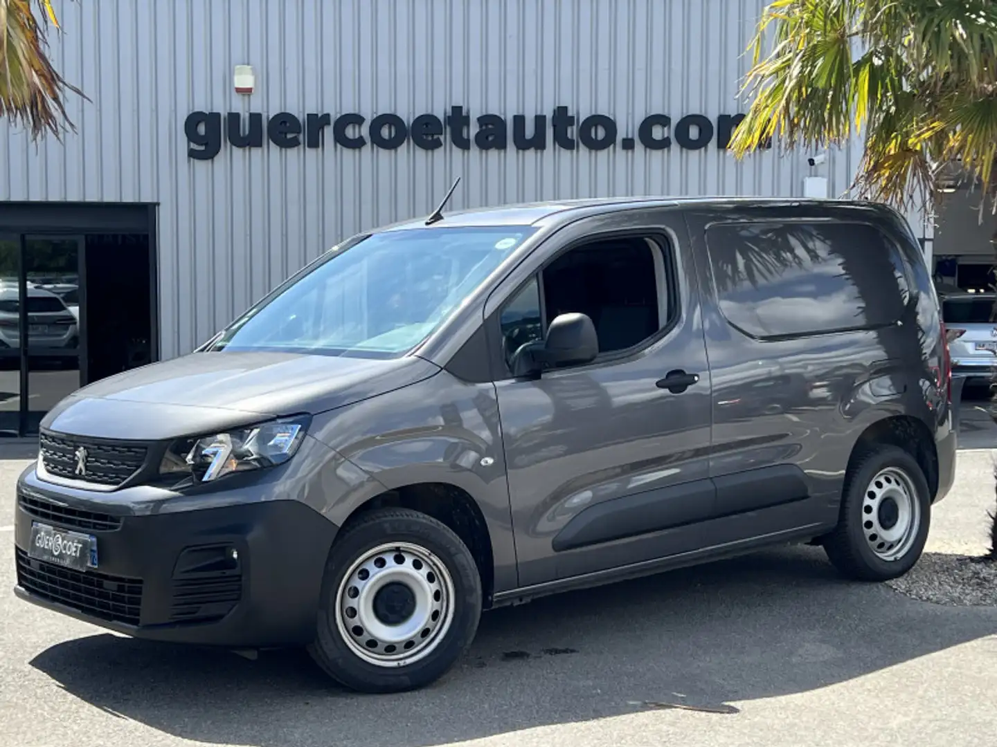Peugeot Partner STANDARD 1000KG BLUEHDI 100CH S\u0026S ASPHALT Gris - 1