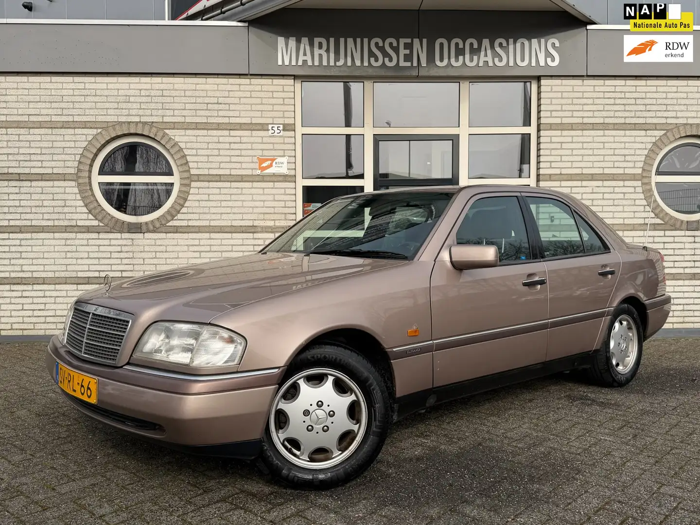 Mercedes-Benz C 180 Sport |ElekPakket,NAP| Beige - 1