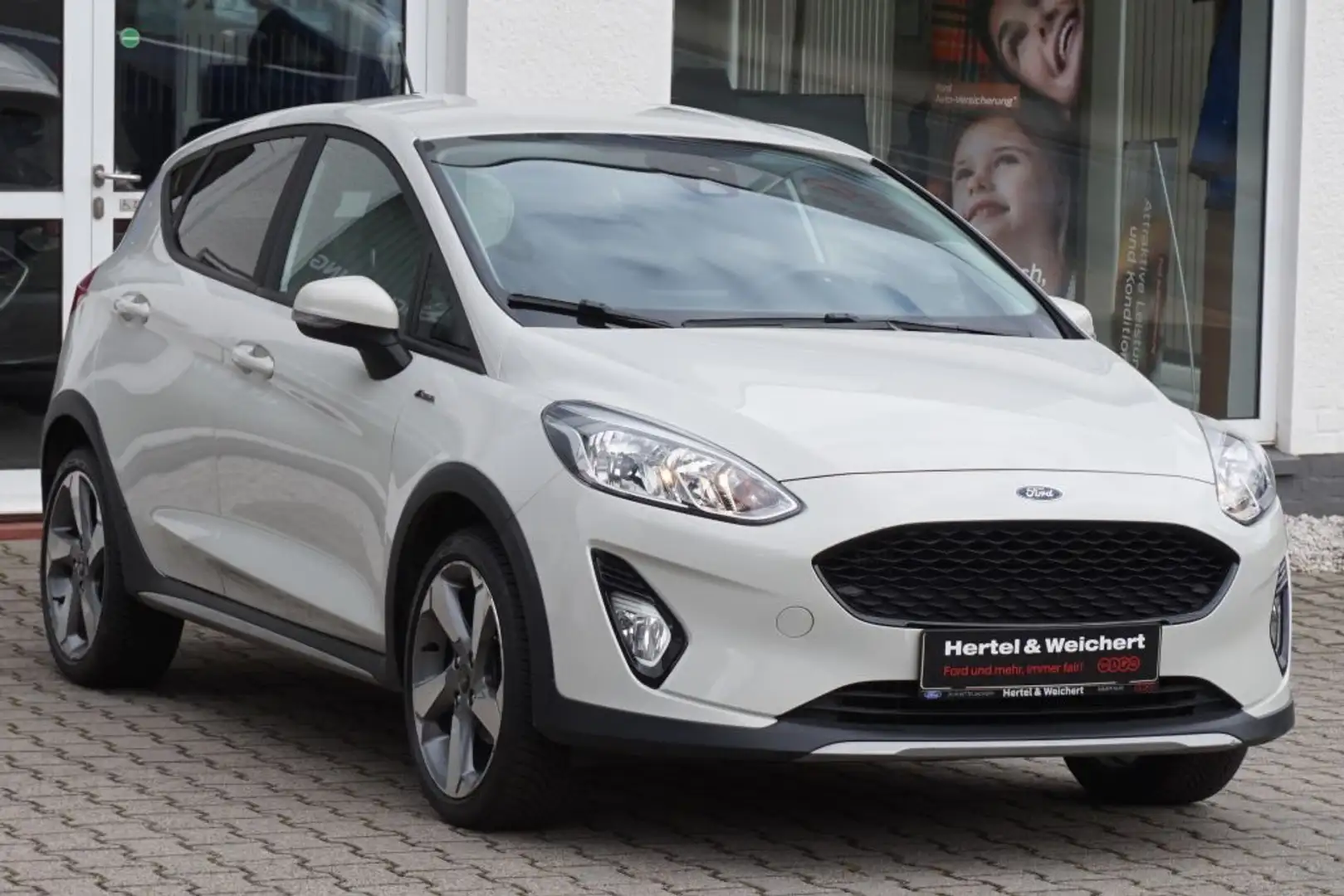 Ford Fiesta 1.0 EcoBoost S&S Aut. ACTIVE Weiß - 1
