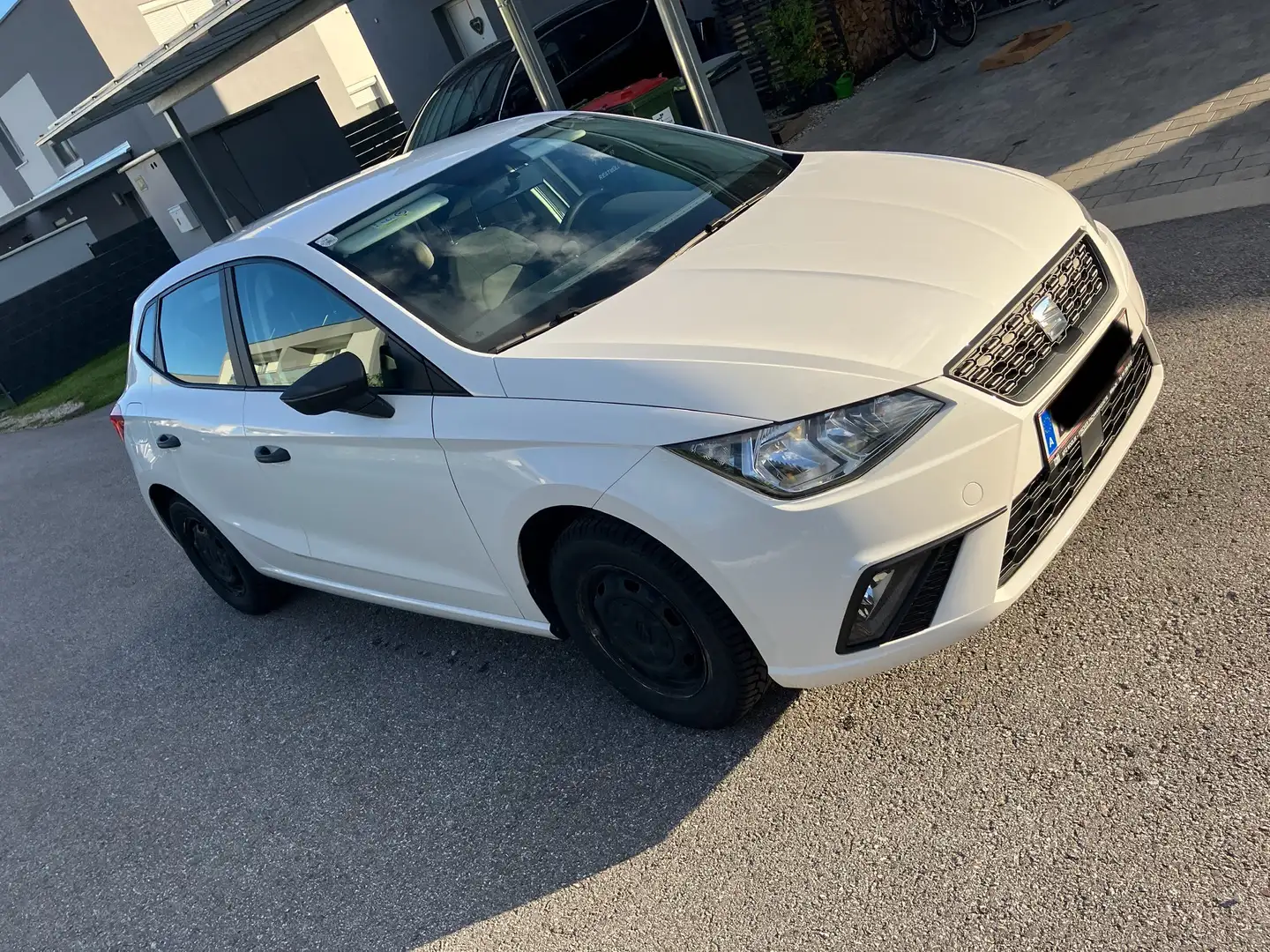 SEAT Ibiza Reference, Tempomat, Nebelscheinw., Frontassis Weiß - 2