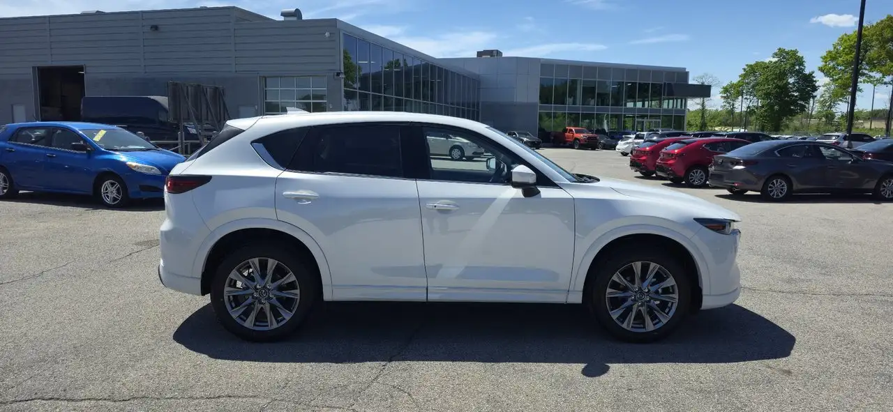 Mazda CX-5 photo Mazda CX-5