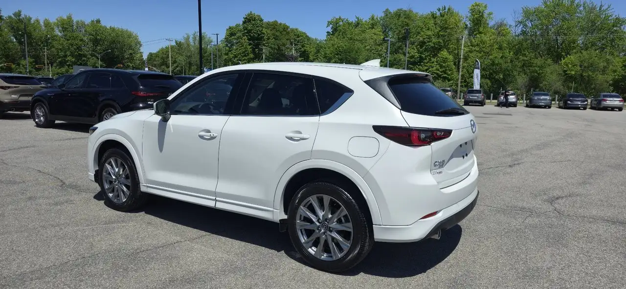 Mazda CX-5 photo Mazda CX-5