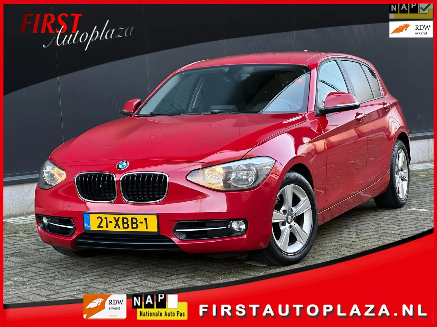 BMW 118 1-serie 118i Business AUTOMAAT NAVI/CRUISE/PDC | N Rood - 1