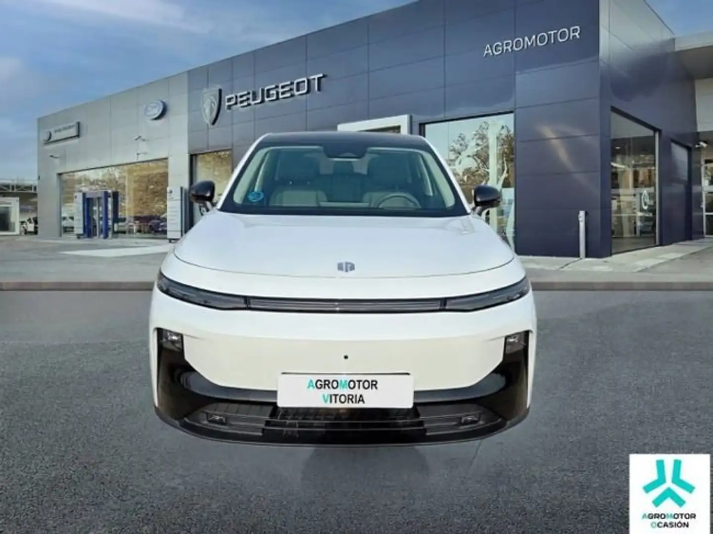 Leapmotor B10 Desing Pro Max 67.1kWh Blanco - 2