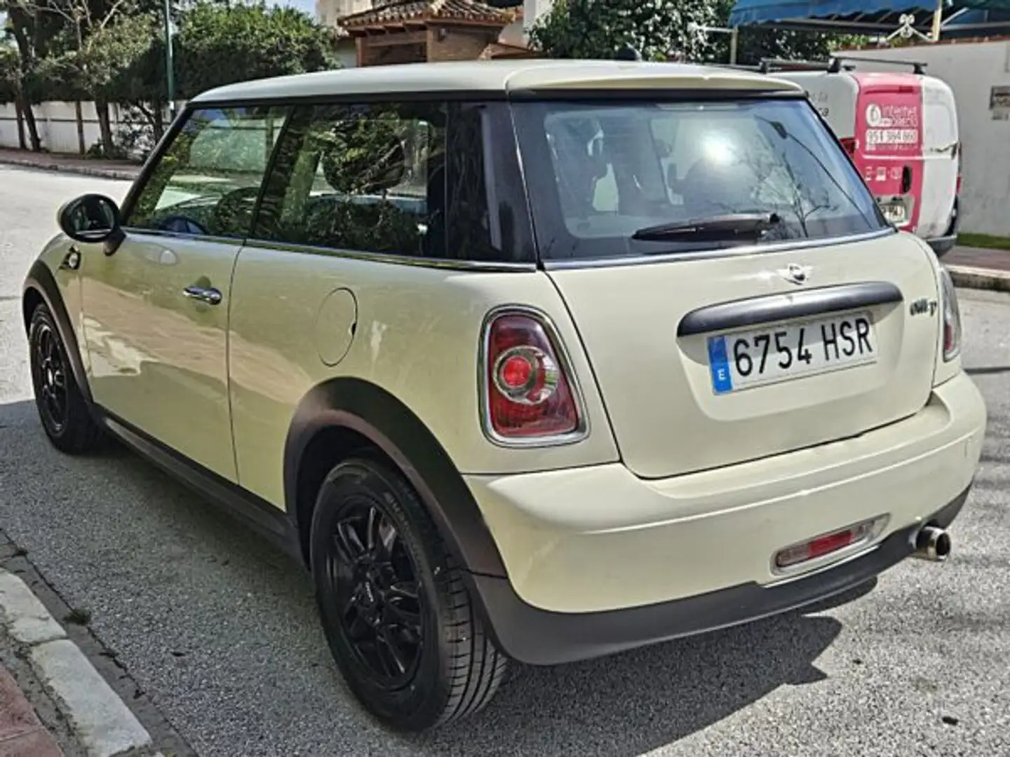 MINI MINI Mini Pequeño  Manual de 3 Puertas Biały - 2