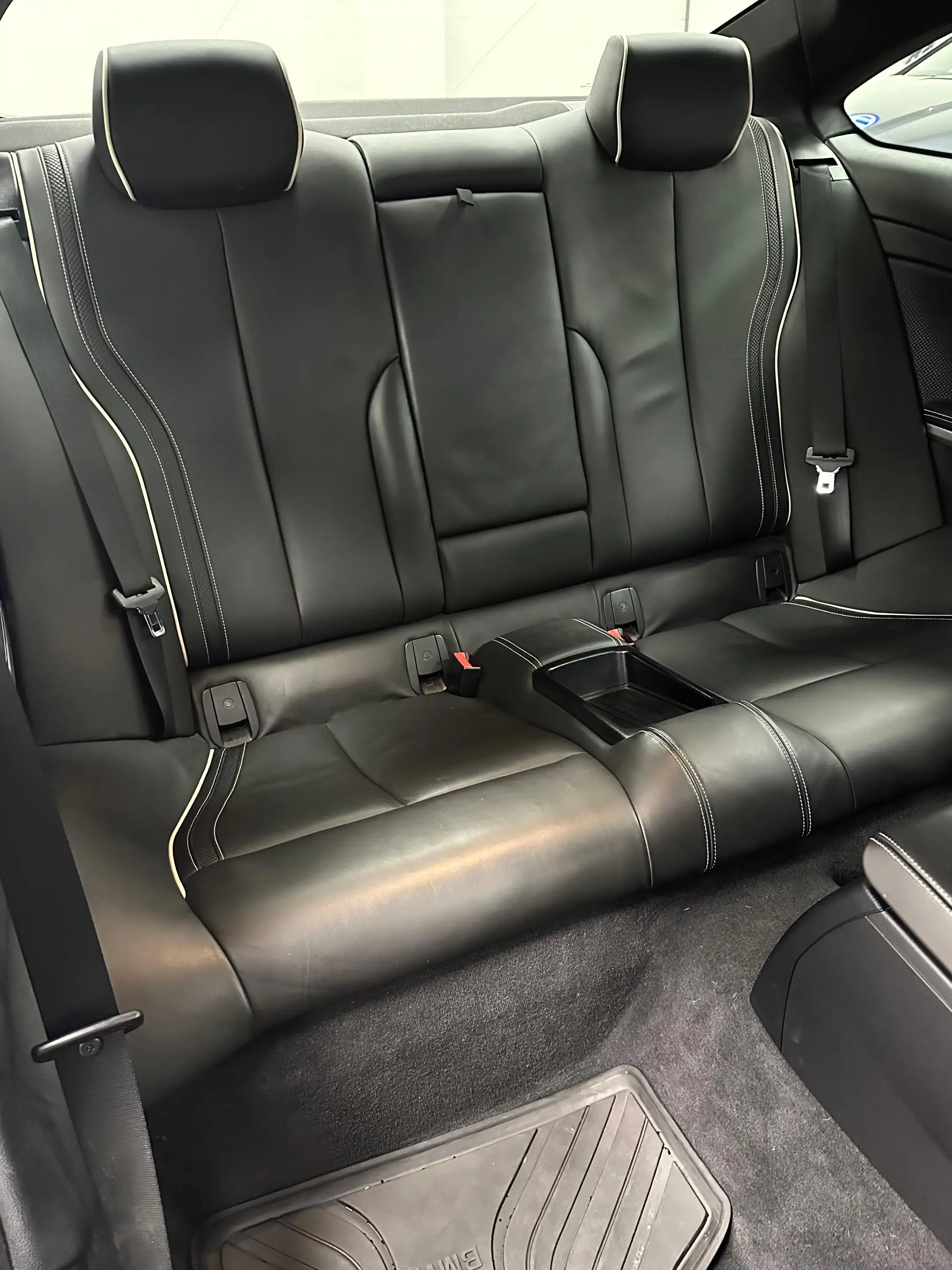 BMW 418 Coupé dA PACK M- GARANTIE 12 MOIS -PARFAIT ETAT — photo 12