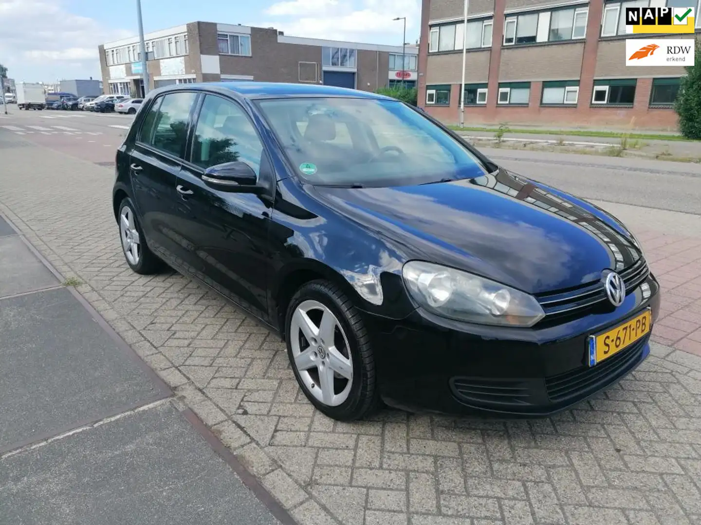Volkswagen Golf Variant 1.2 TSI Trendline Zwart - 1