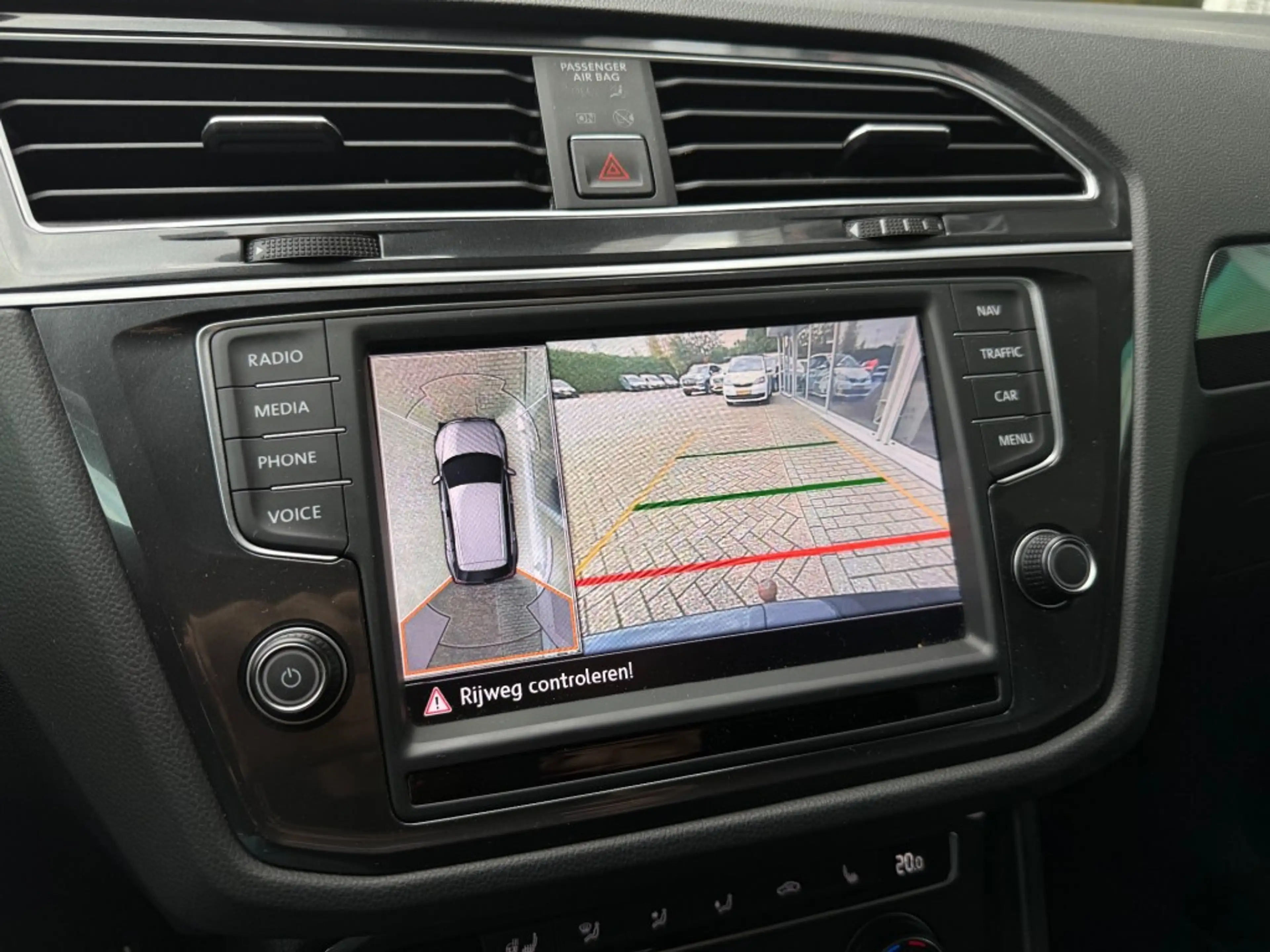 Volkswagen Tiguan 2.0 TSI 4Motion Highline 220PK - R Line ext. Pano — photo 11