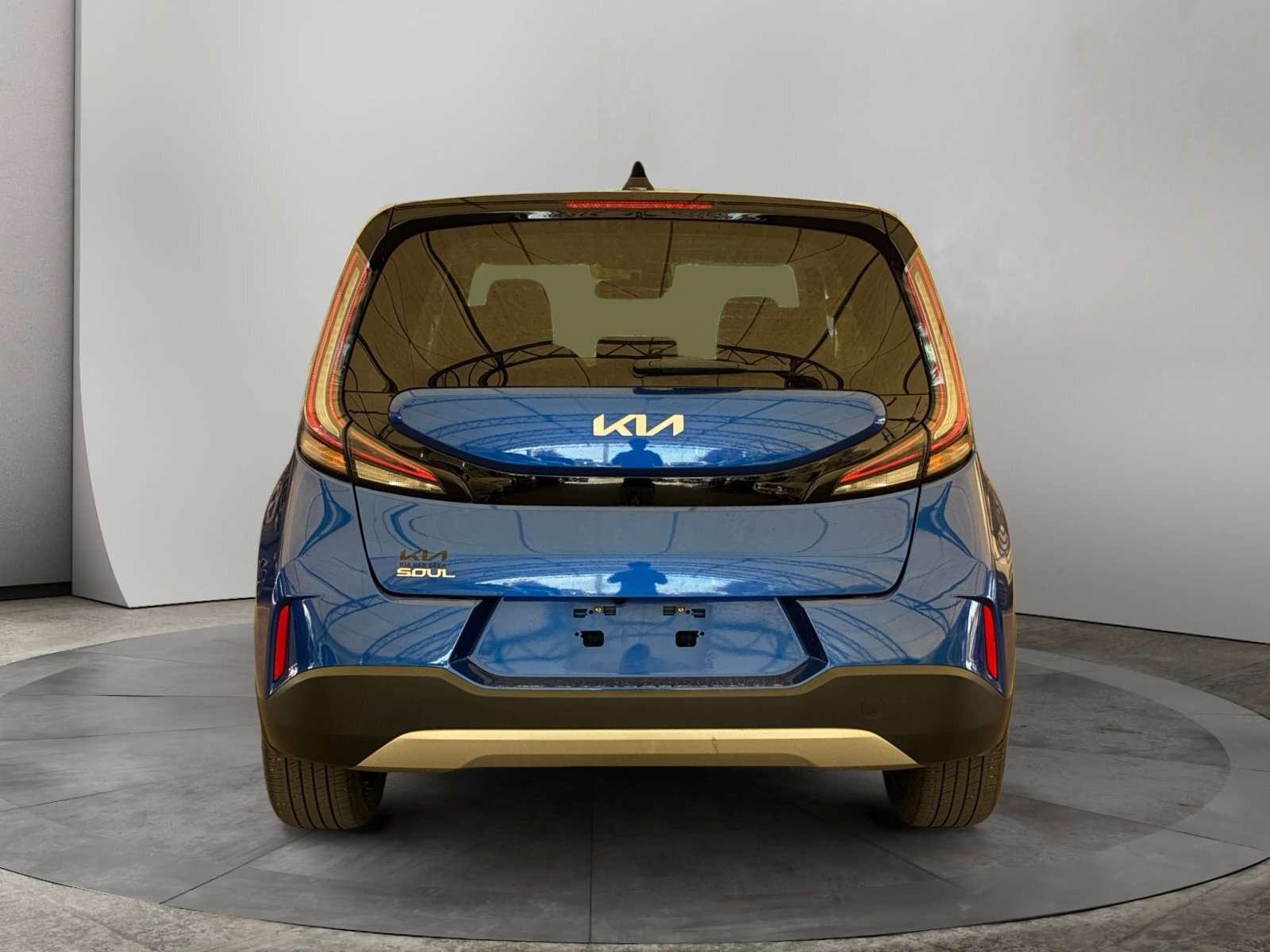 2024 Kia Soul EX — photo 1