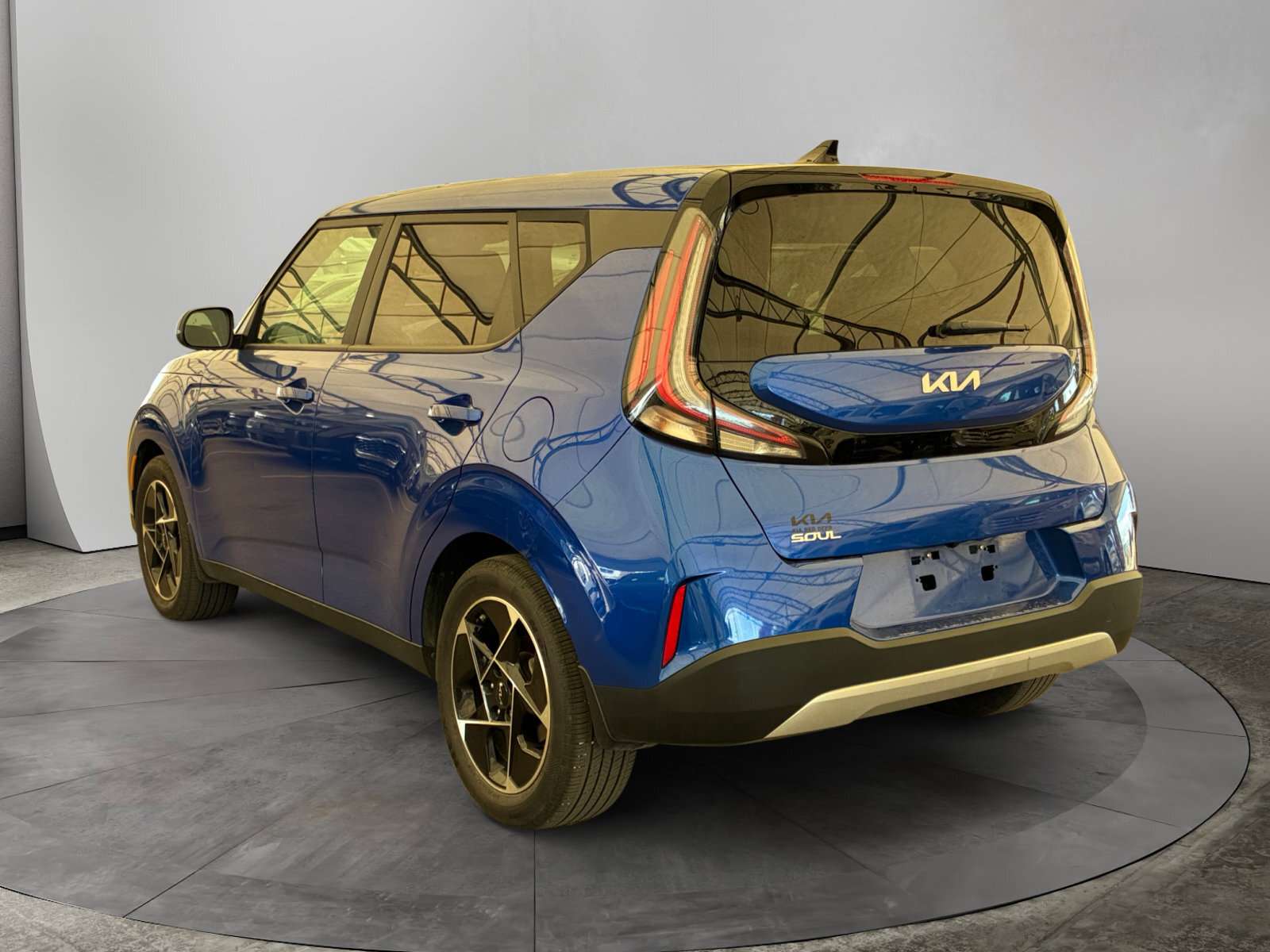 2024 Kia Soul EX — photo 1