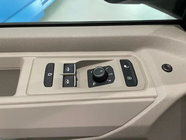 Volkswagen T7 Multivan VW T7 Multivan Edition ÜH TDI Ansicht 24