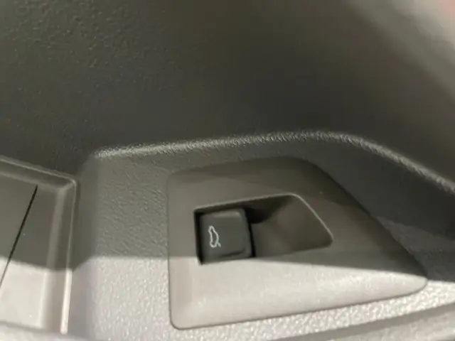 Volkswagen T7 Multivan VW T7 Multivan Edition ÜH TDI Ansicht 25