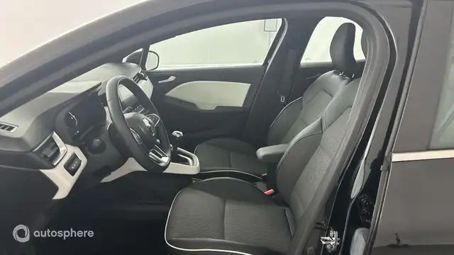 Renault Clio view 12