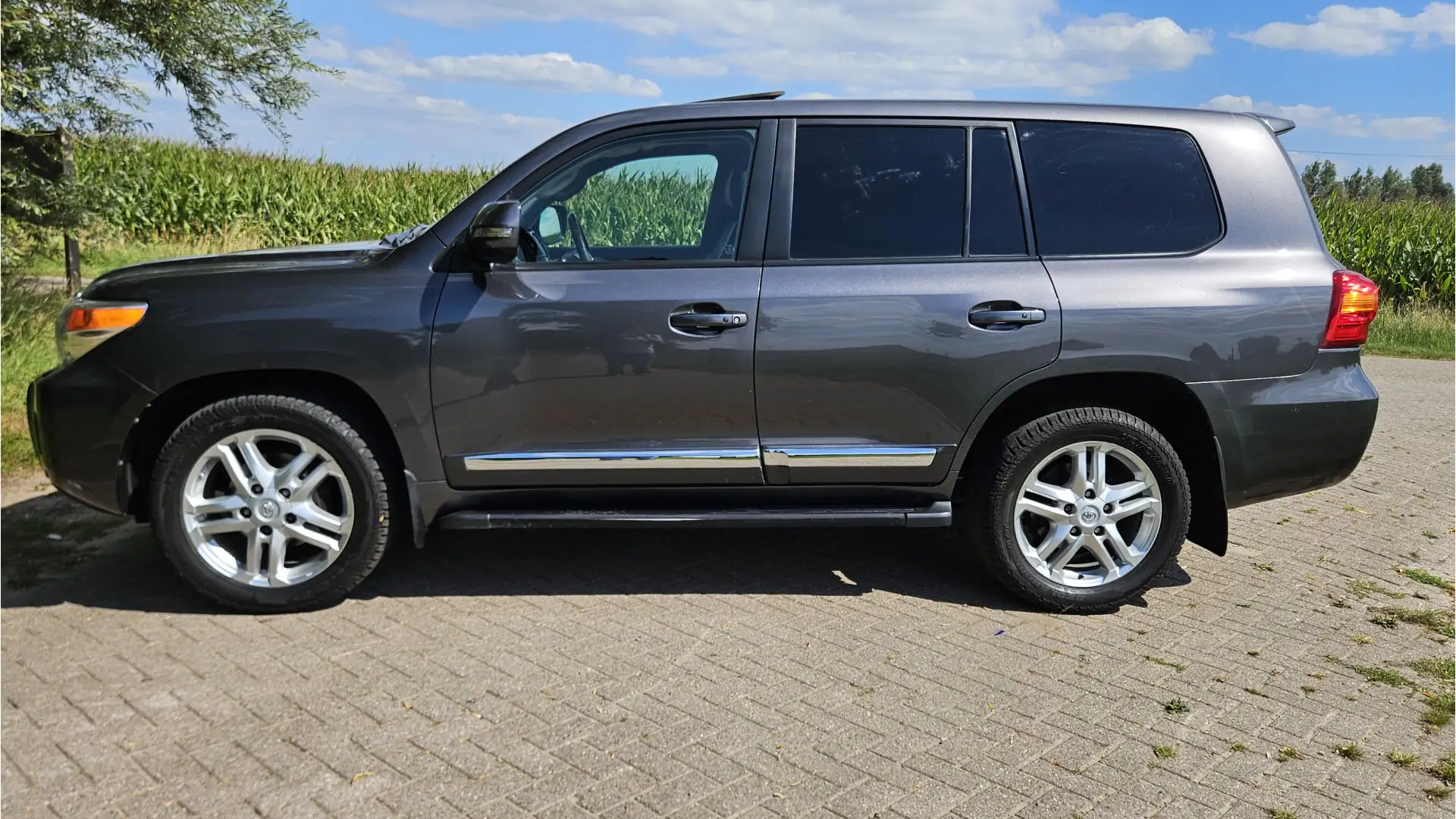 Toyota Land Cruiser V8 4.5 V8 D-4D EXECUTIVE Blind Van ZEER NETJES - 2