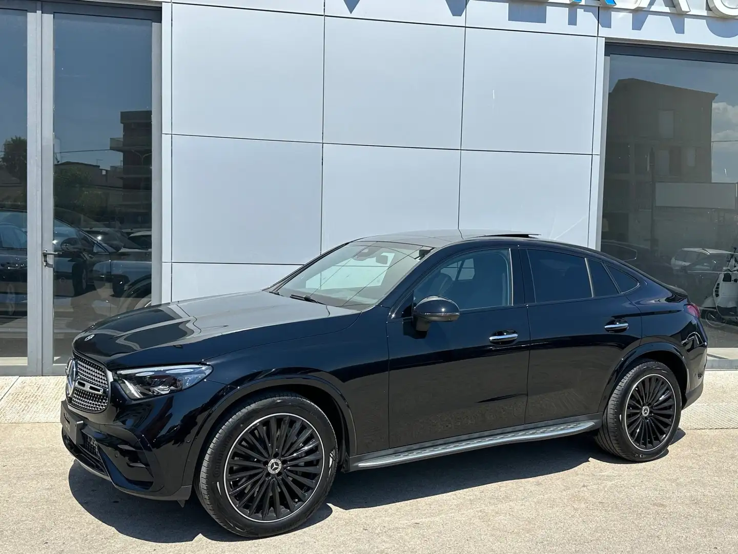 Mercedes-Benz GLC 220 Coupe d Premium possibilità noleggio no scoring Noir - 2