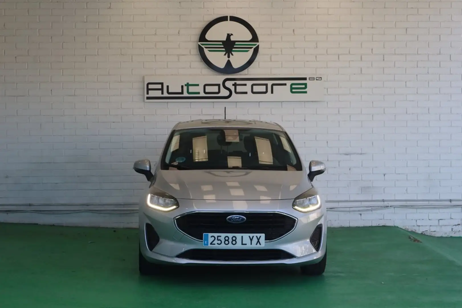 Ford Fiesta 1.1 Ti-VCT Trend Gris - 2