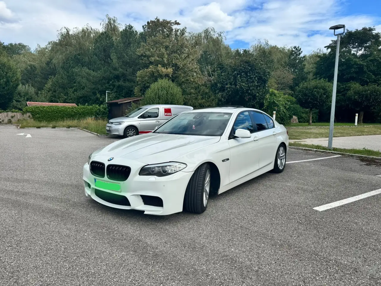 BMW 525