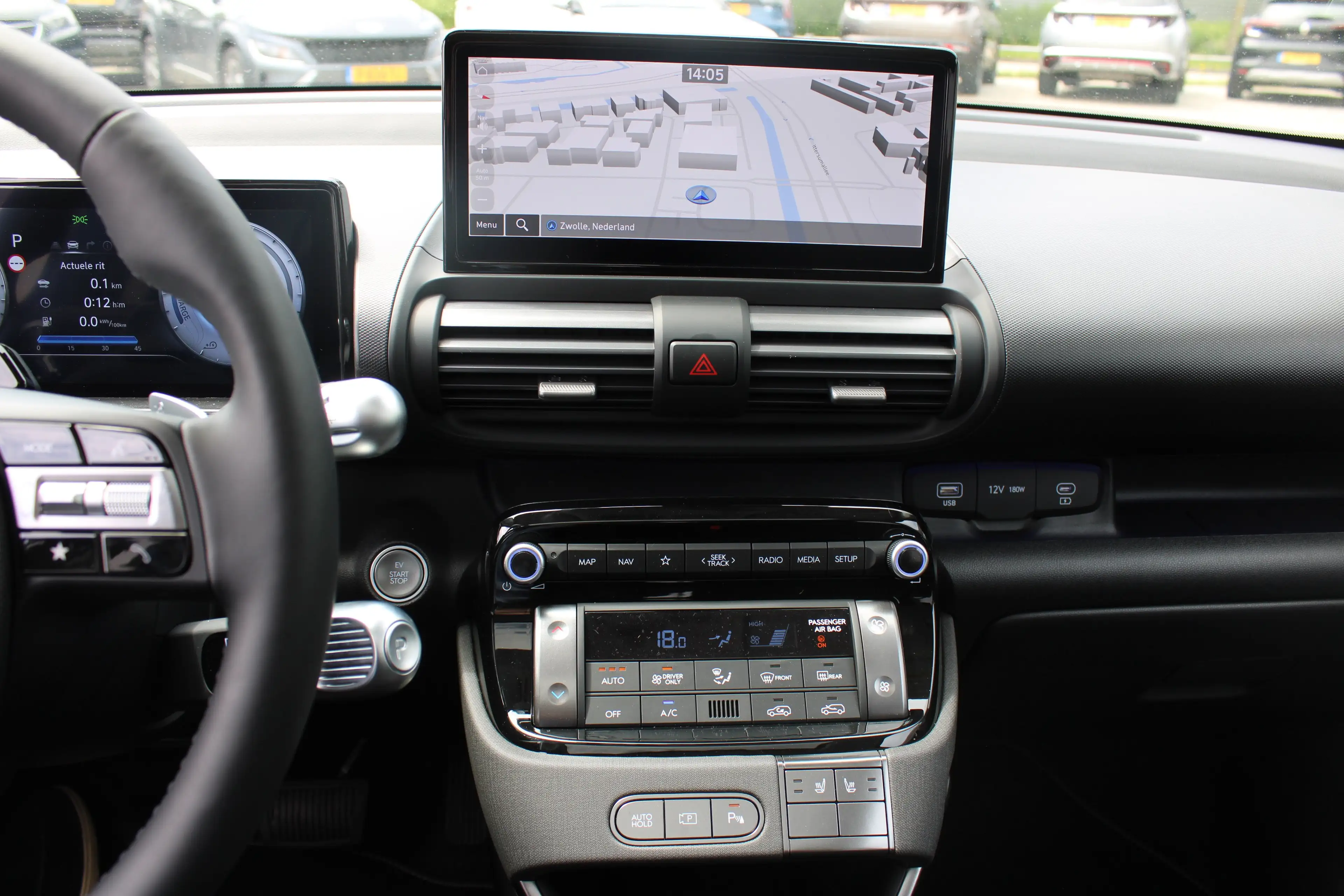Hyundai Inster Evolve Sky 49 kWh | Tweekleurig| Glazen dak | Stoe — photo 18