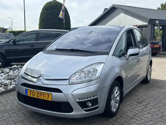 2013 Citroen C4 Picasso in Grey for sale