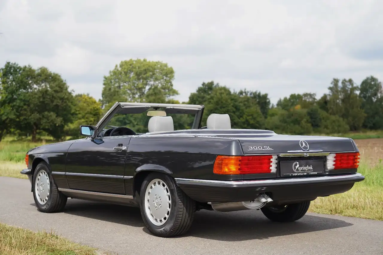 Mercedes-Benz SL 300, foto 3