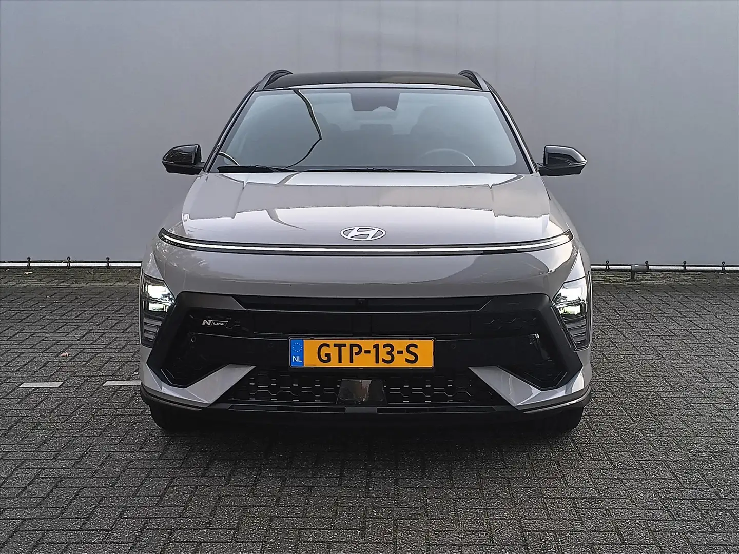Hyundai KONA 1.6 HEV 141pk DCT N-Line | Navi | Cruise en Climat Gris - 2