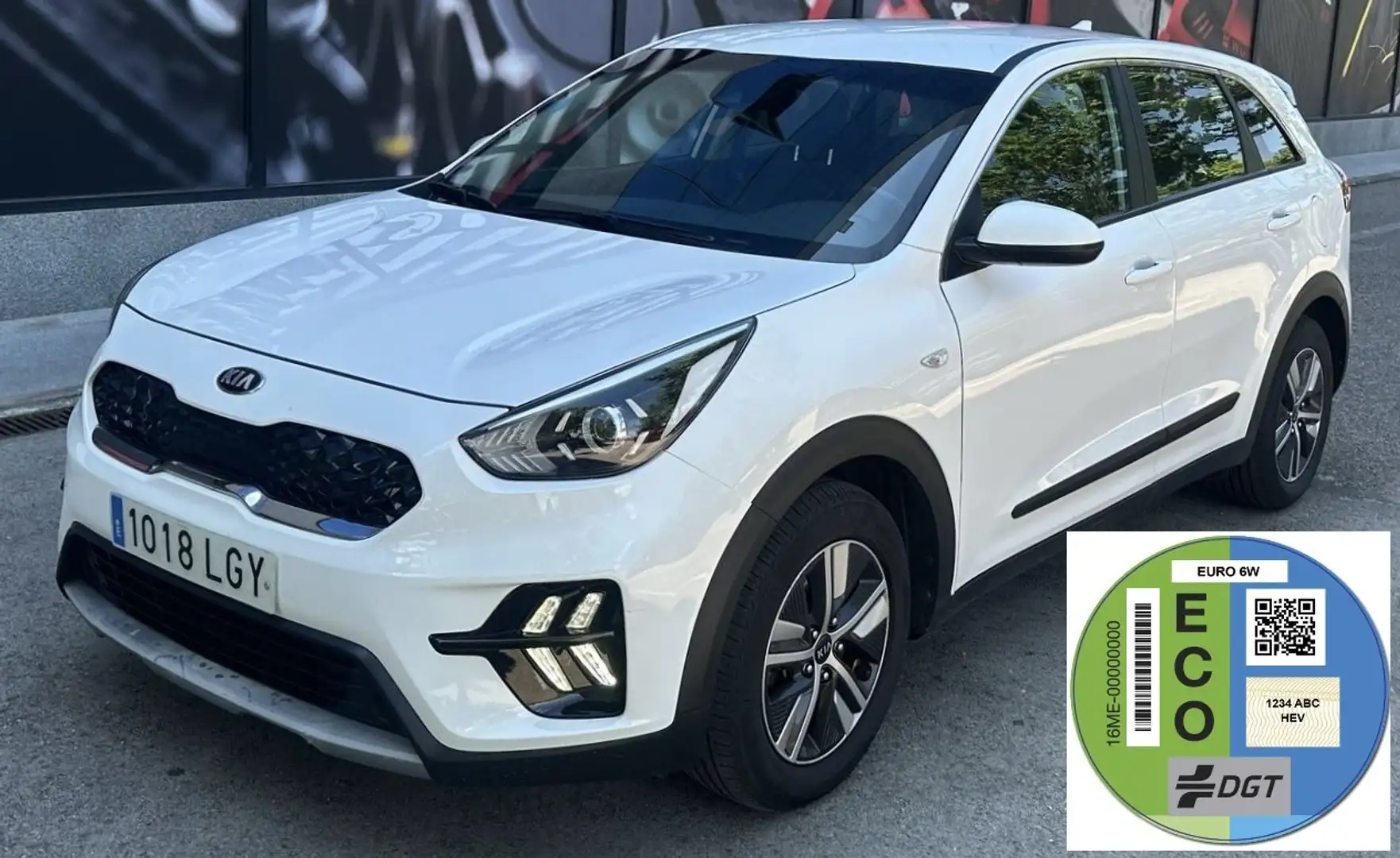 Kia Niro 1.6 HEV Concept Blanc - 1